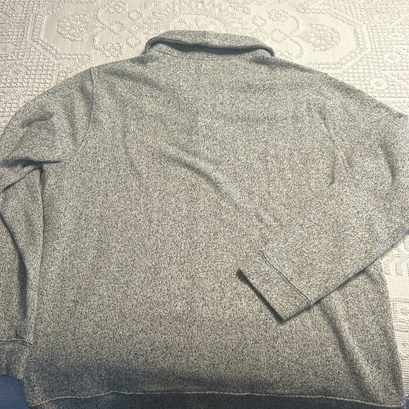 Old Navy sweater - Picture 4 of 4